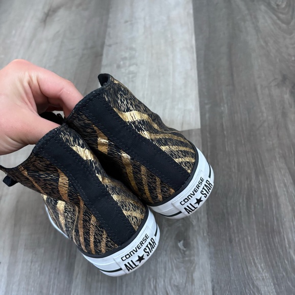 Converse All Star High Top Gold and Black Women's size 7.5 Sneaker - Picture 3 of 14